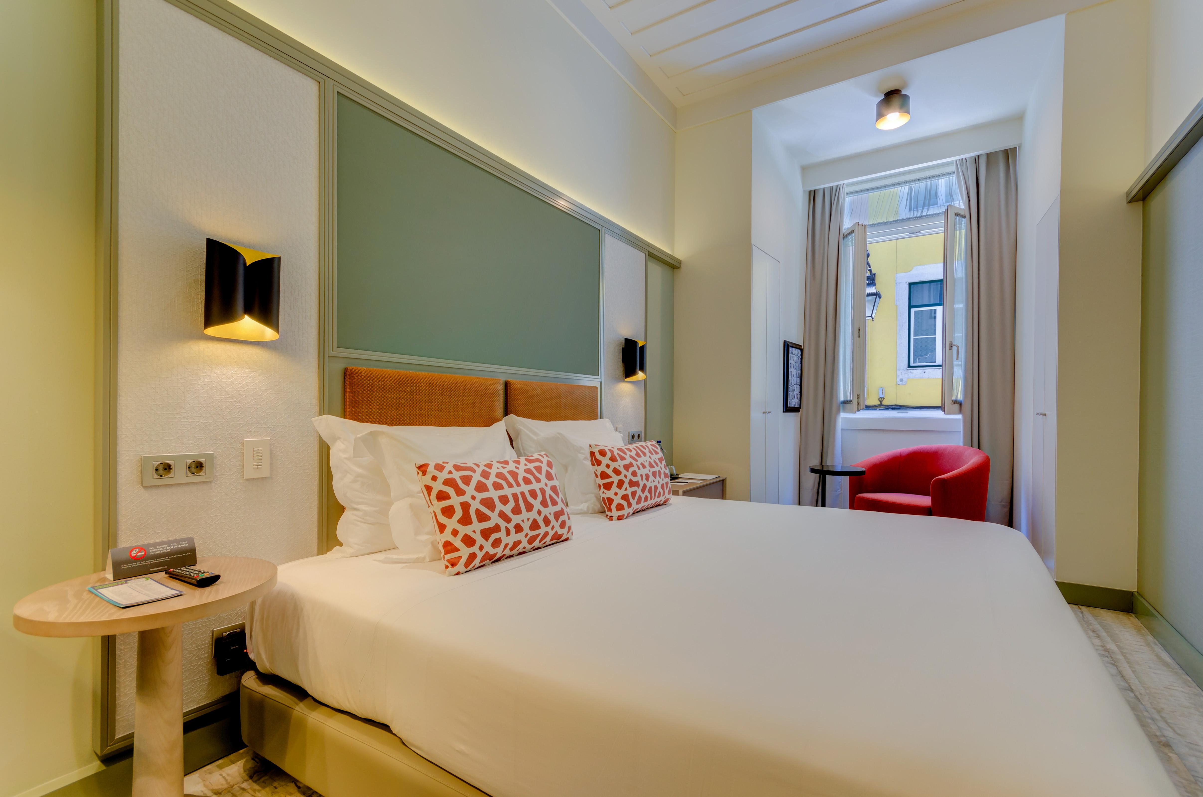 Vincci Baixa Hotel Lisbon Exterior photo